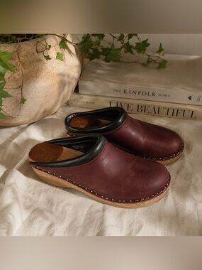 Troentorp Bastad Sweden Oxblood Leather Clogs Wooden Platform Size 8.5 (39)